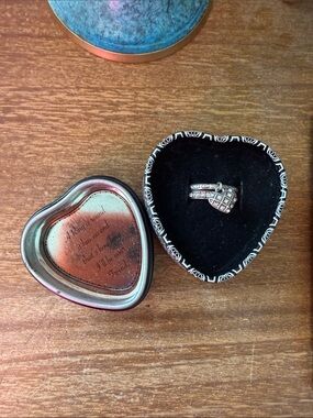 Brighton Silver played Crystal Heart Ribbon Rings - BFF full set size 7